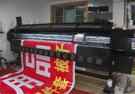 湖口喷绘广告分辨率是多少？