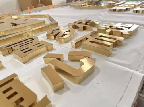 湖口拉丝不锈钢字的特点。